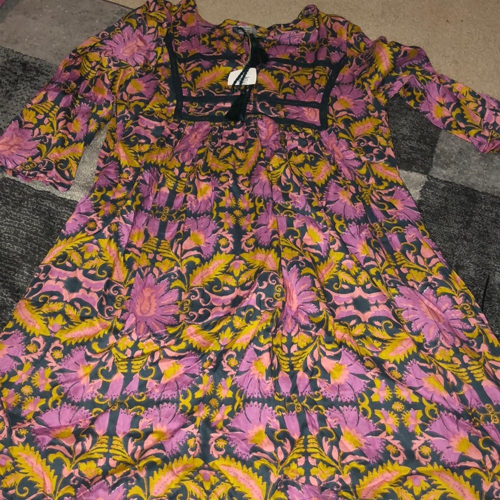 World market 3/4 sleeve dress